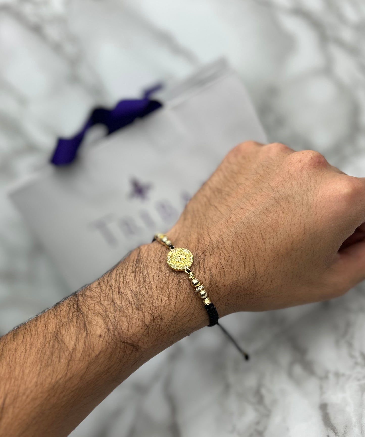 Pulsera Tejida Balin Italy, Liso con Rondel y Herraje de Caballo con Circonias Oro Laminado 18 K NG