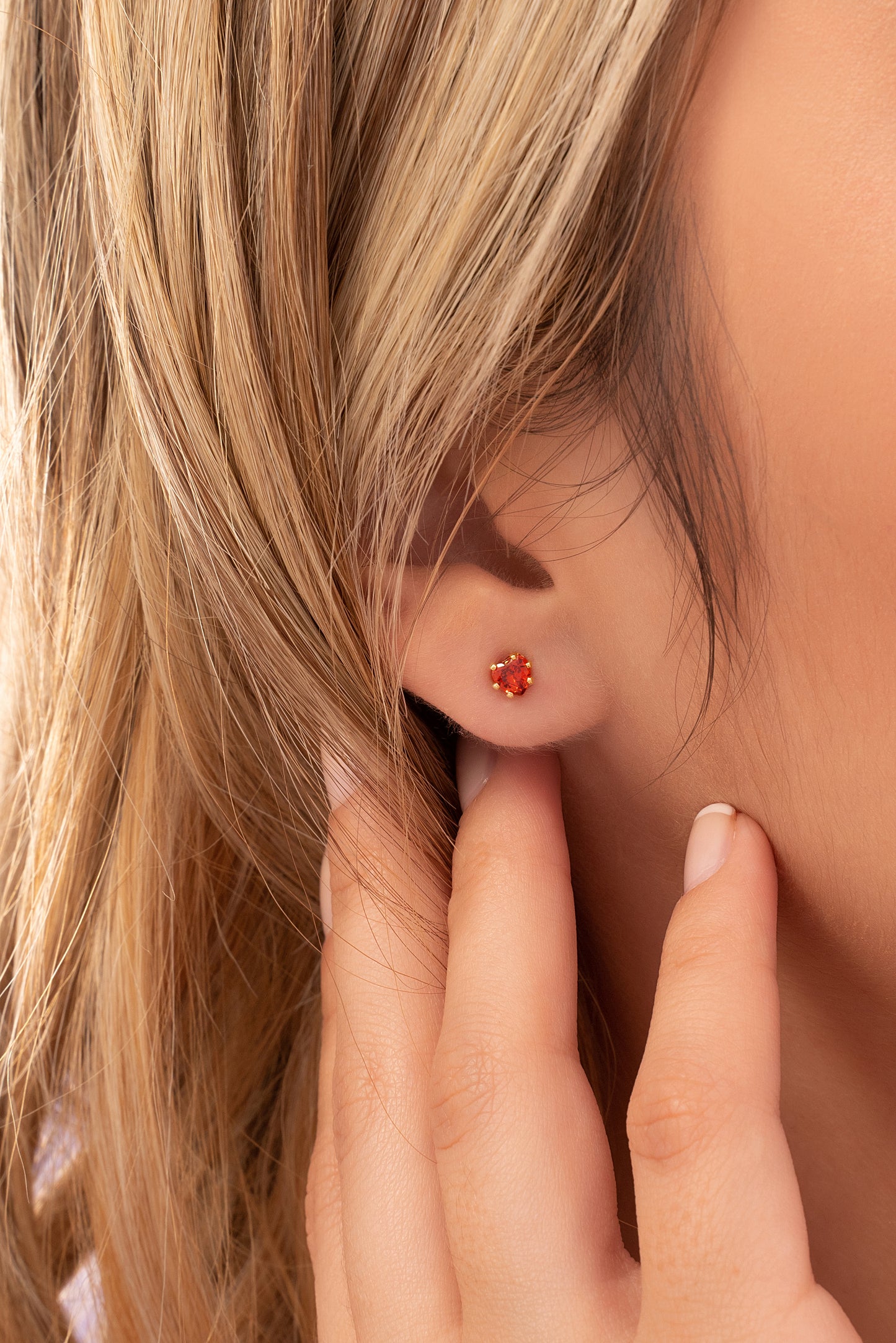 Arete Topo Circonia Corazón ROJO
