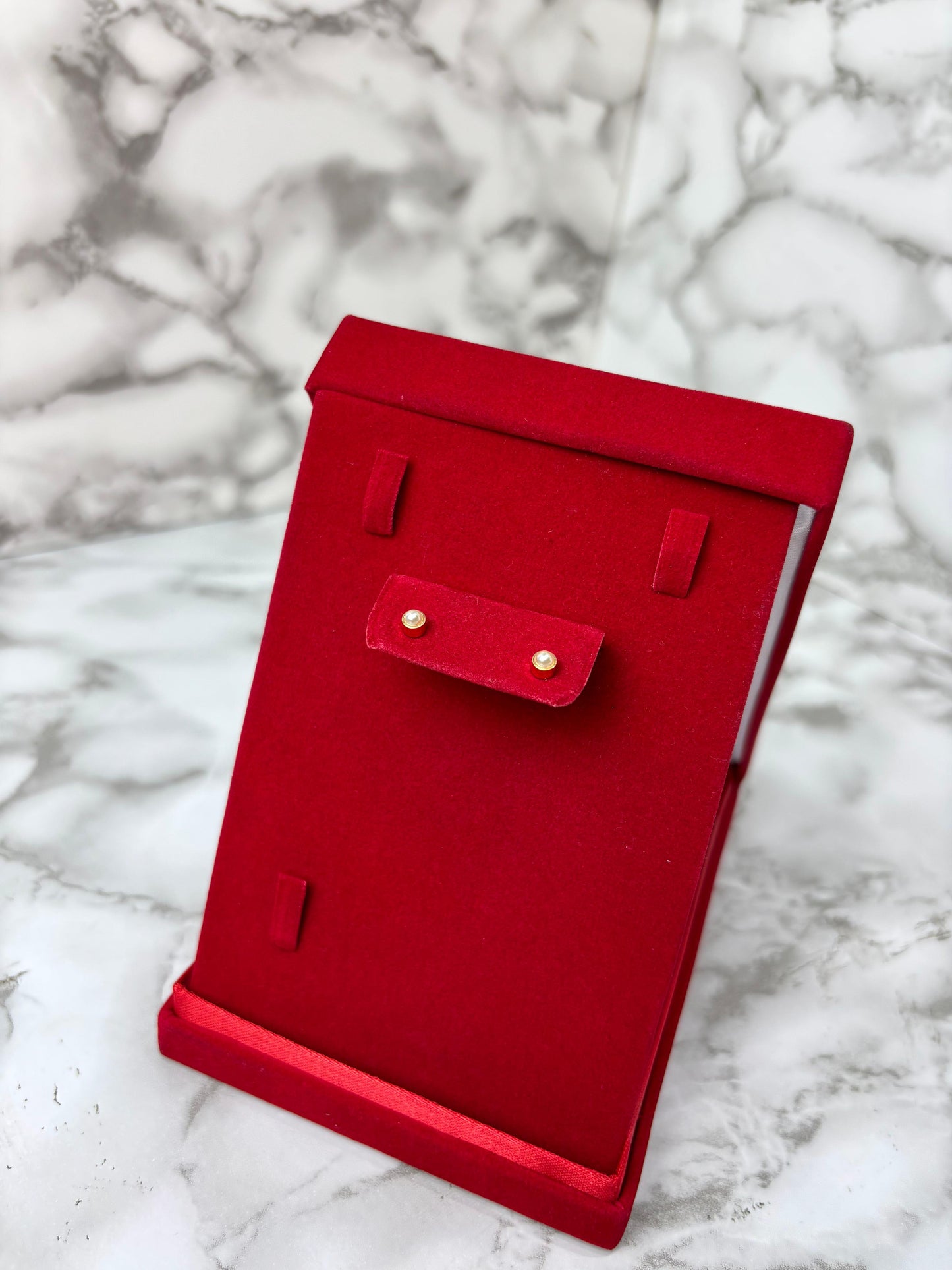 Arete Topo Stud Tipo Perla 4mm