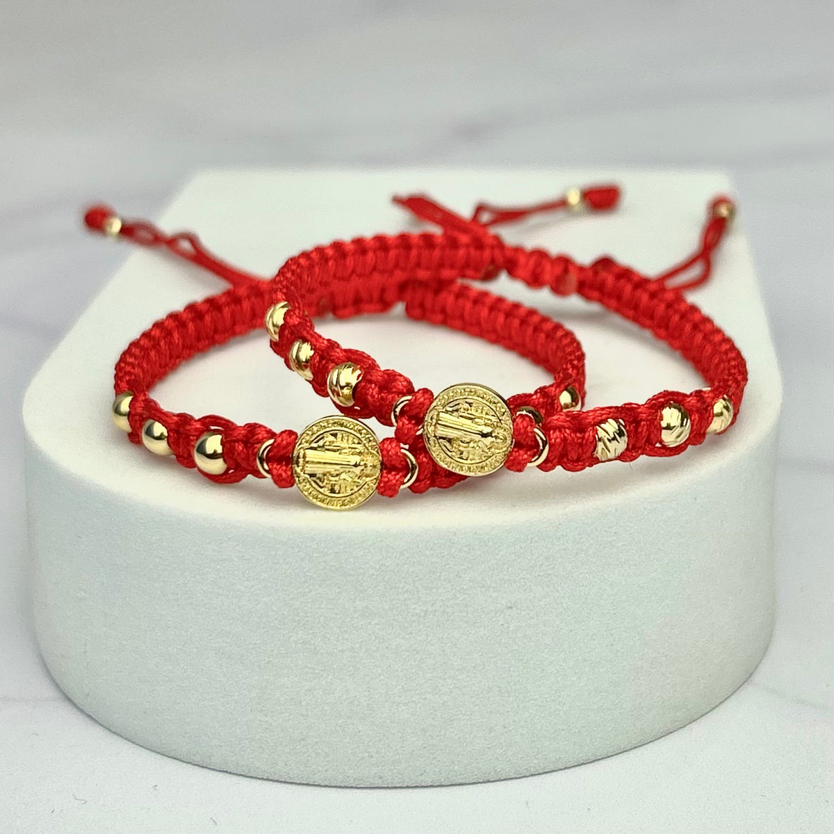 Combo: Pulsera Tejida Hrj San Benito Balin Italy y Liso OL18K RJ