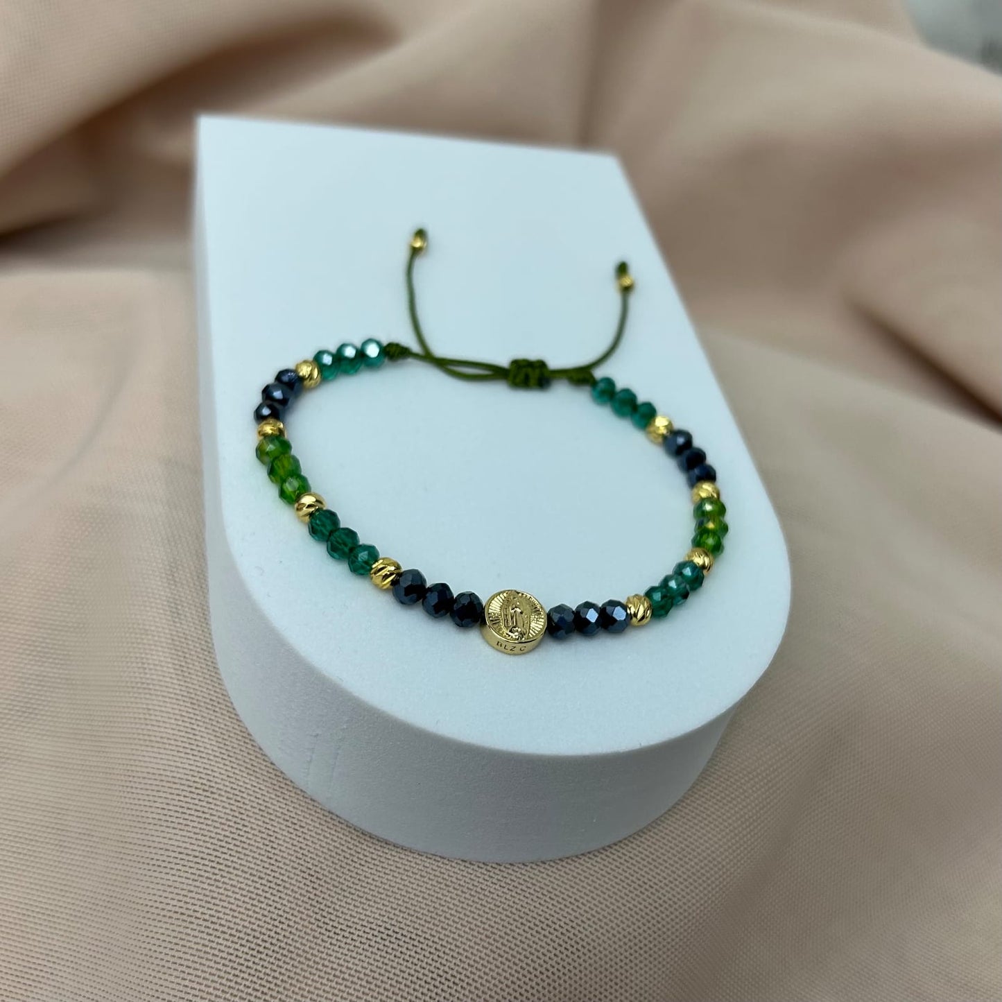 Pulsera Murano Azules y Verdes con HRJ Rosa de Guadalupe con Balin Italy Oro Laminado 18 k