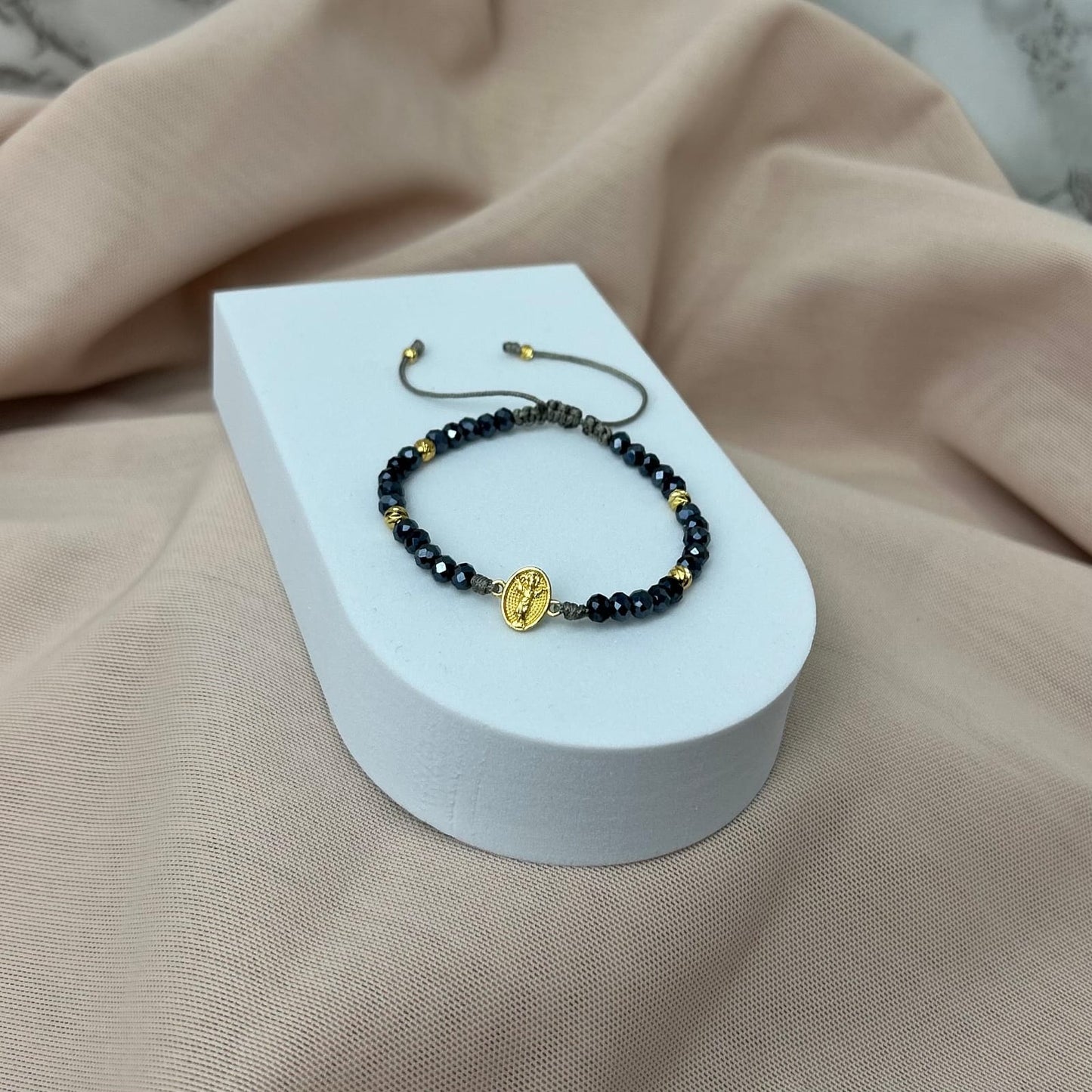 Pulsera Murano Azul Oscuro con HRJ Divino Niño con Balines Italy Oro Laminado 18 K
