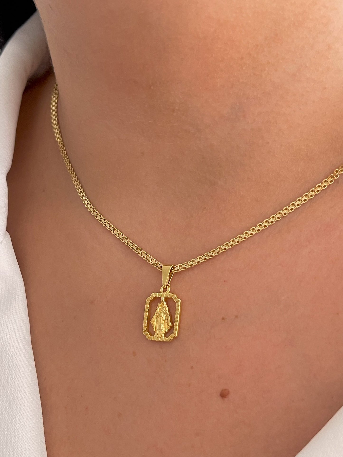 Dije Virgen Del Carmen Silueta