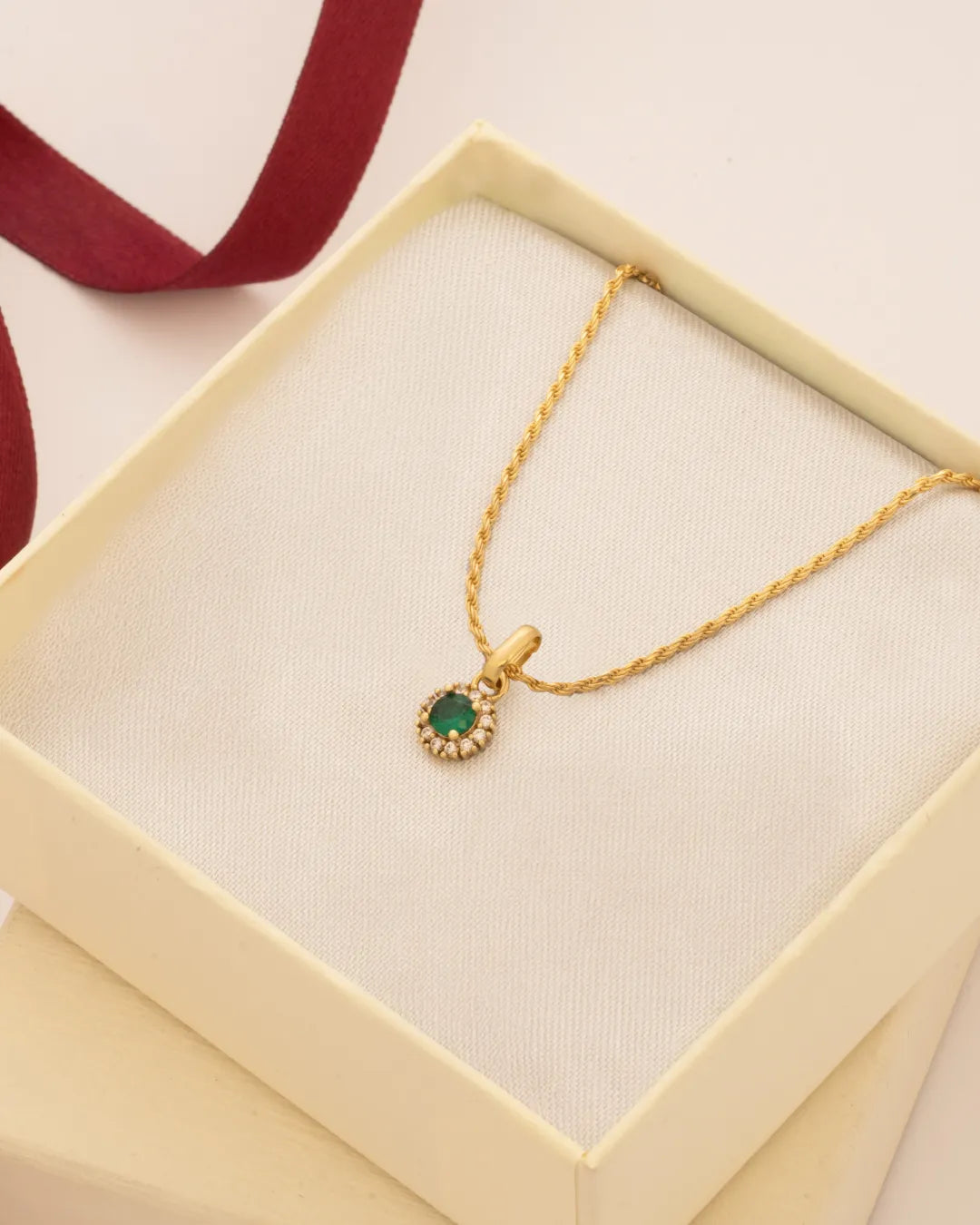 Dije Royal Green 8 mm Circones
