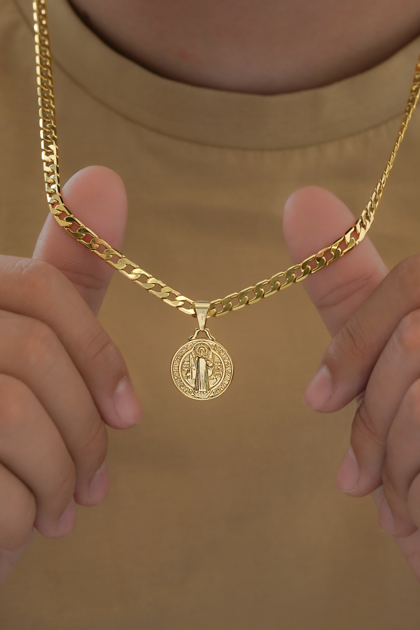 Dije Medalla De San Benito