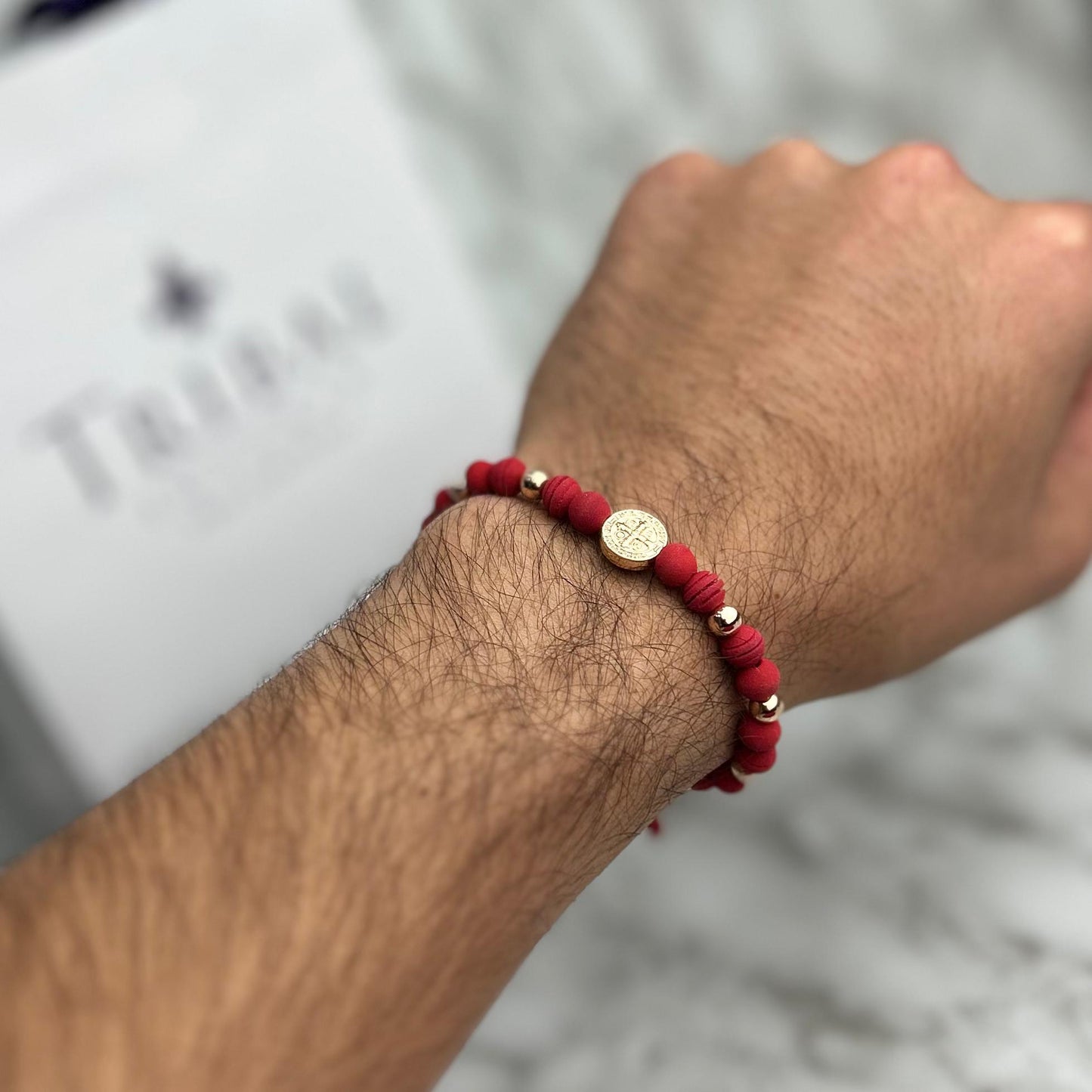Pulsera Full Balin Neopreno Liso, Ranurado, Liso Rosa, con HRJ San Benito Medalla Oro Laminado 18 K RJ