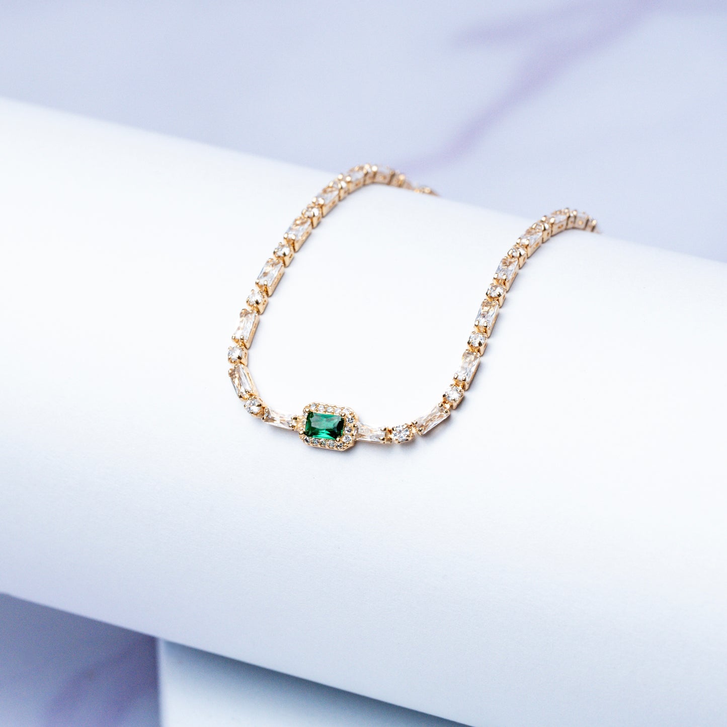 Pulsera Tipo Tennis Circón Cristal / Centro con Circón Verde 18 cm