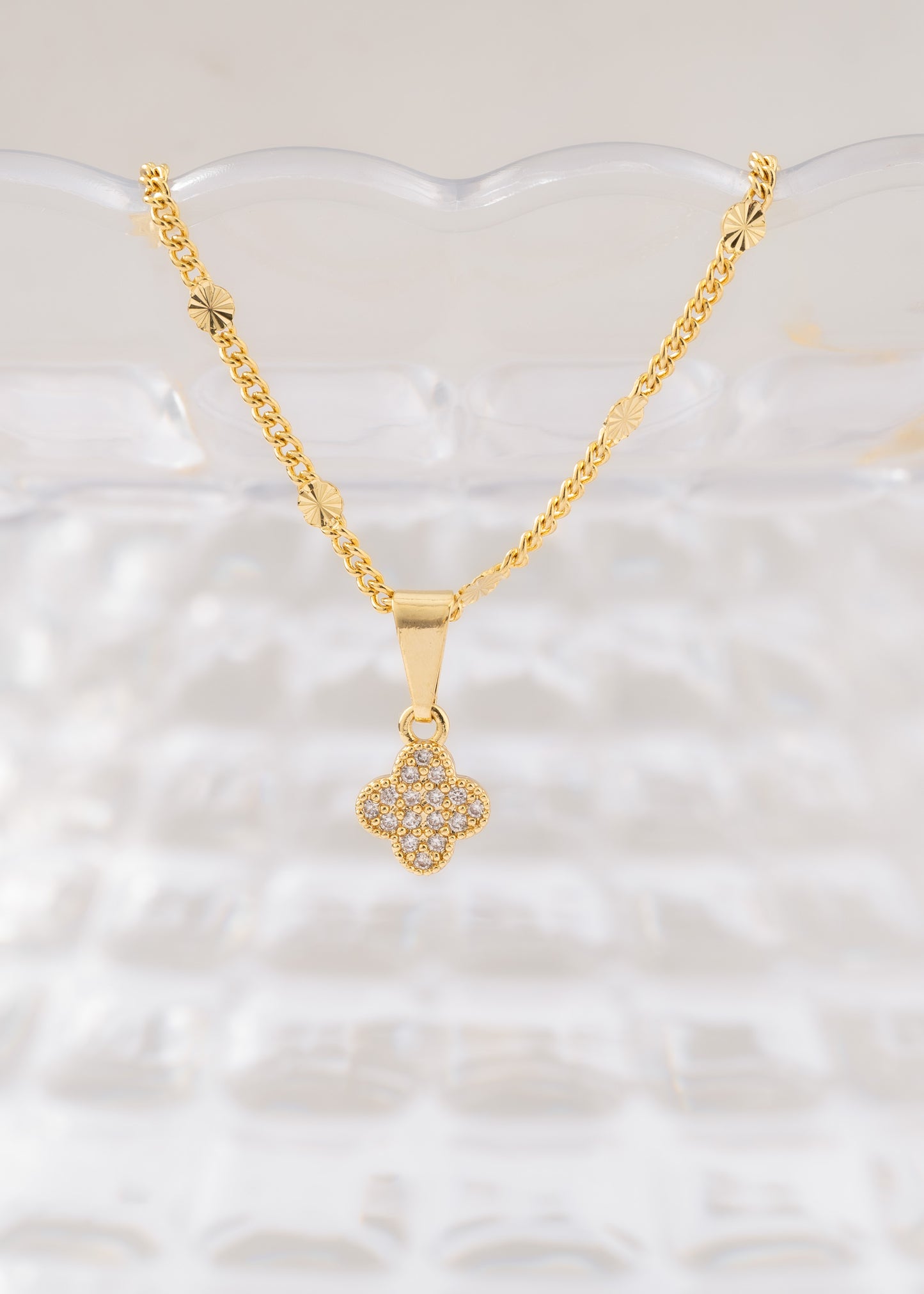 D Clover Circonias 7 mm