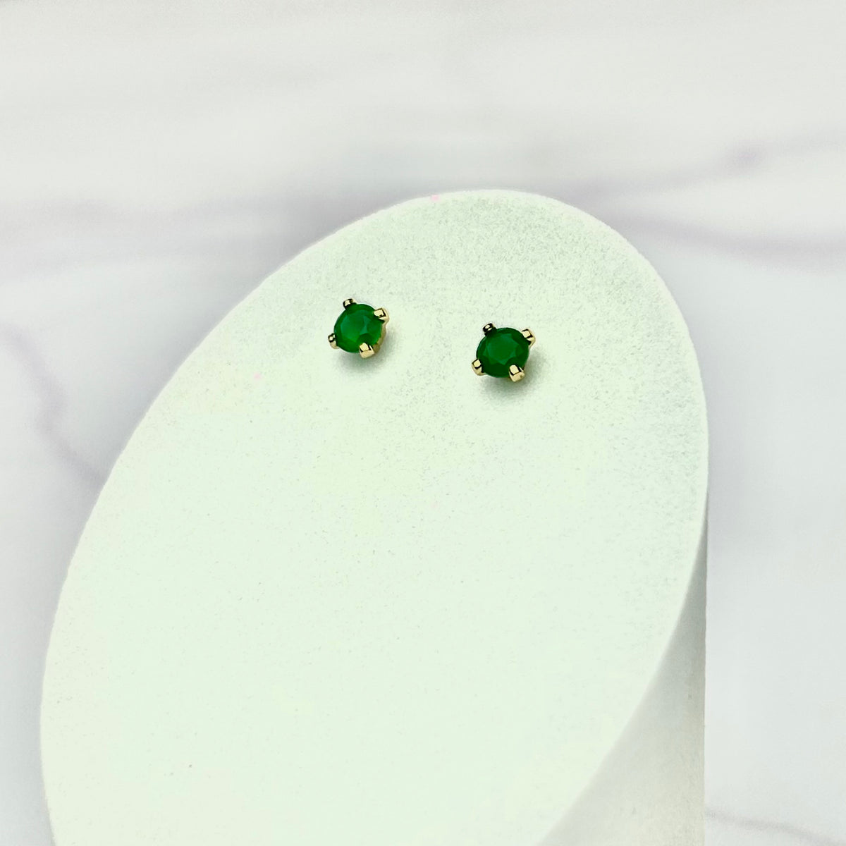 Arete Tipo Topo Circón Verde Redondo 4 mm