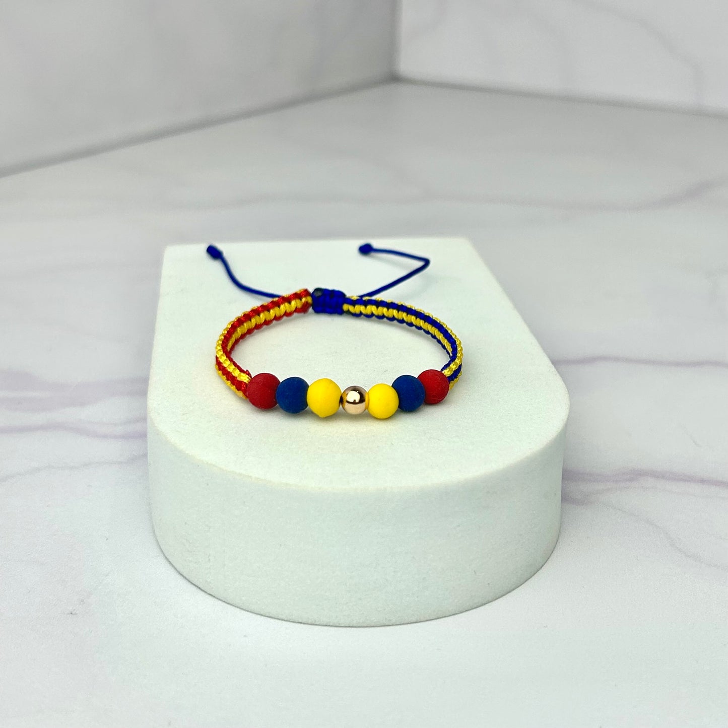 Pulsera Tricolor Balin Liso  y Neopreno Liso Tejido Especial Oro Laminado 18 k AZ