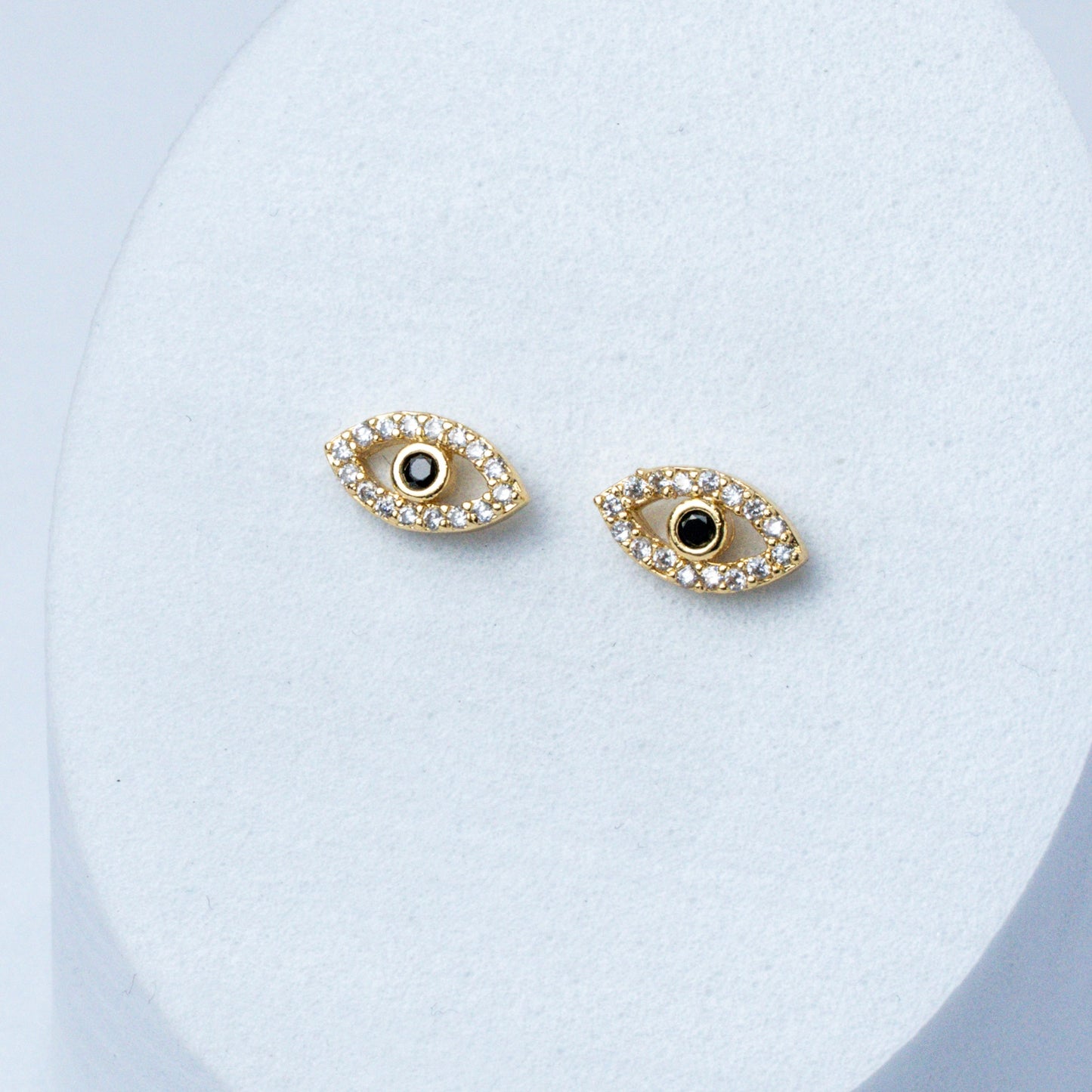 Aretes Ojo turco
