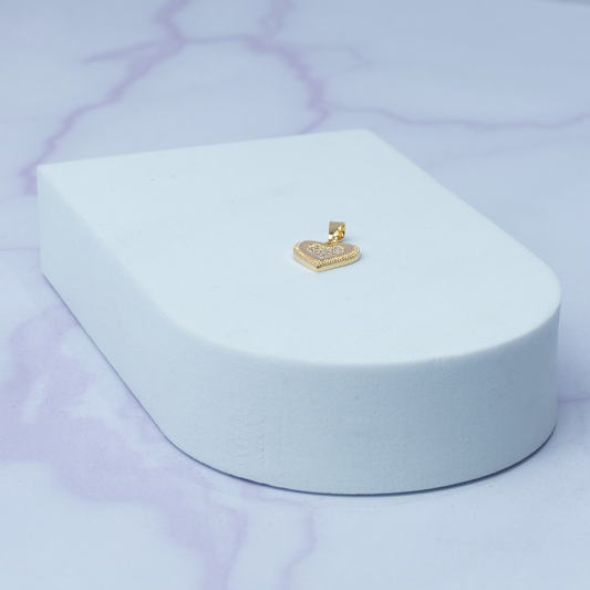 Dije Corazón con Cicones Crista y Borde Puntos 13x20mm