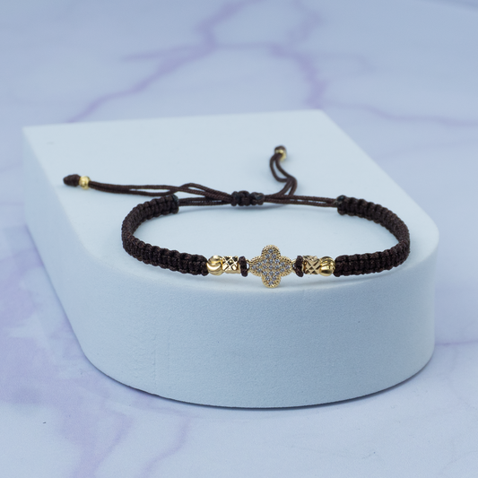 Pulsera Tejida Hrj Clover, Balin Italiano y Cuadrado Tallado Oro Laminado 18k CF